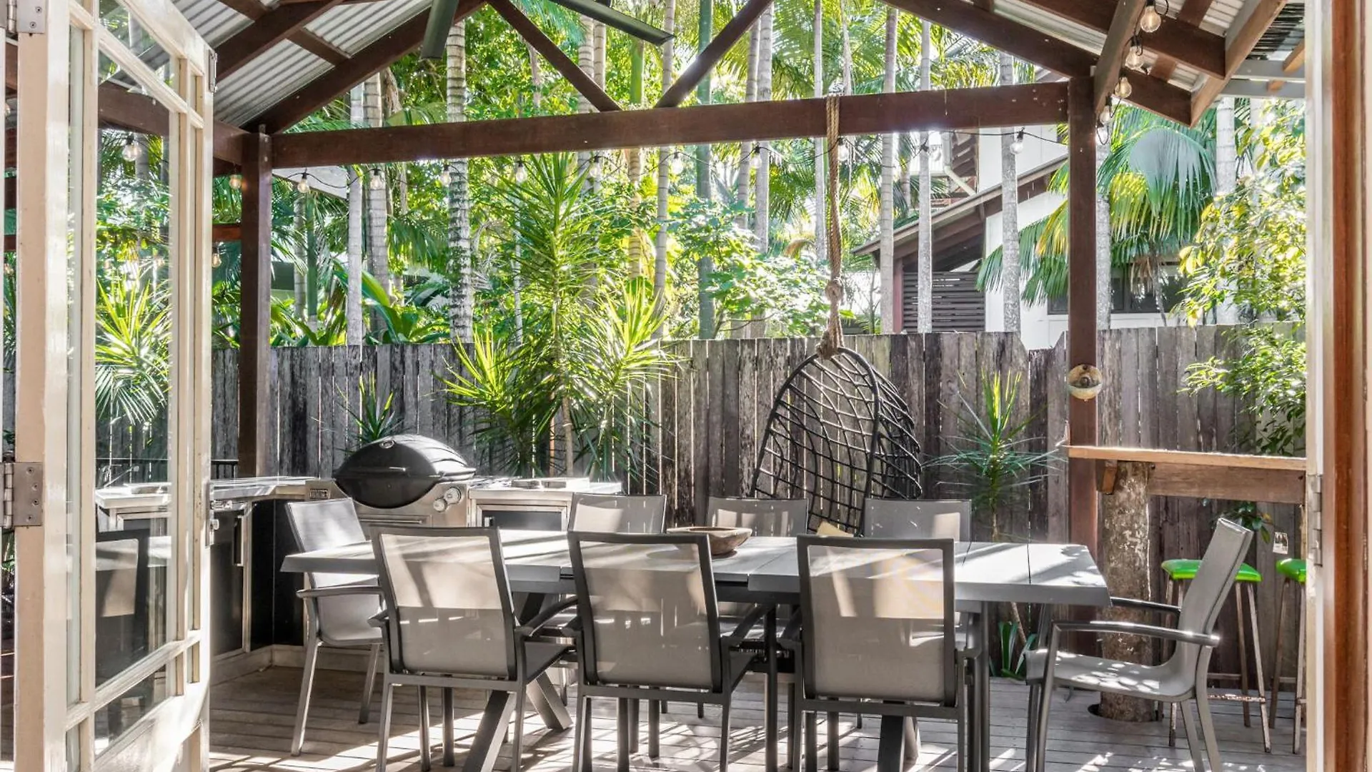 Tilly'S Retreat - Central Byron Bay - 5 Min Walk To Beach! Australia