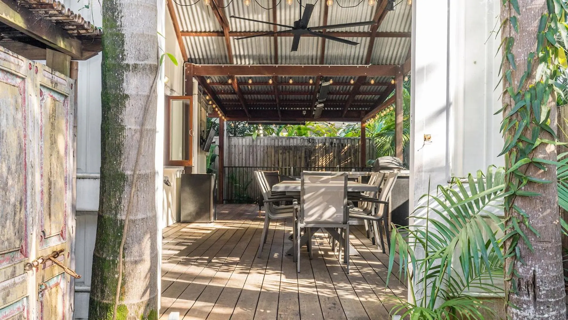Tilly'S Retreat - Central Byron Bay - 5 Min Walk To Beach! Australia